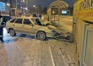 В центре Екатеринбурга ВАЗ "влетел" в трамвайную остановку В центре Екатеринбурга ВАЗ "влетел" в трамвайную остановку
