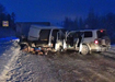 Под Ханты-Мансийском в ДТП два человека погибли, а пять – пострадали Под Ханты-Мансийском в ДТП два человека погибли, а пять – пострадали