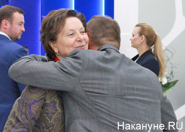 ПМЭФ, Наталья Комарова, Александр Дыбаль | Фото: Накануне.RU