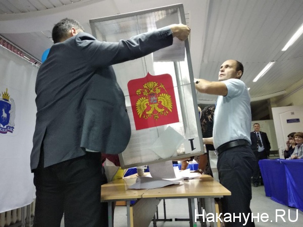 выборы, голосование, бюллетени, урна, подсчет голосов (2019) | Фото: Накануне.RU
