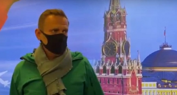 Алексей Навальный, возвращение в Россию (2021) | Фото: Настоящее Время, скриншот видео