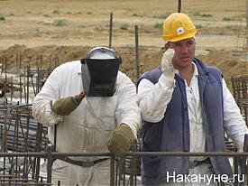 Строитель, физик-ядерщик в каске и белом халате, ученый, НПО "Маяк", атом|Фото:Накануне.RU