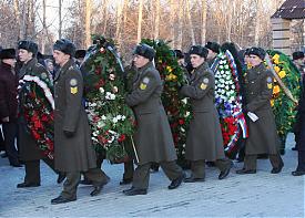 петр сумин похороны|Фото: gubernator74.ru