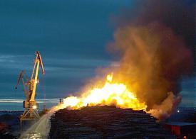 пожар архангельск порт|Фото: 29.mchs.gov.ru
