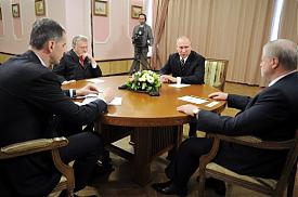 встреча Путин Прохоров Миронов Жириновский|Фото: premier.gov.ru