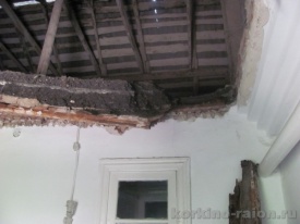 детский сад потолок обрушение|Фото:korkino-raion.ru