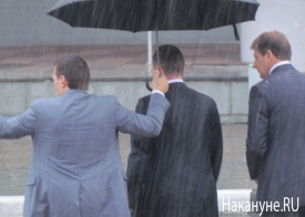 холманских дождь зонт|Фото: Накануне.RU