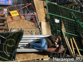 отдыхает на Майдане, Киев, декабрь, 2013|Фото:Накануне.RU