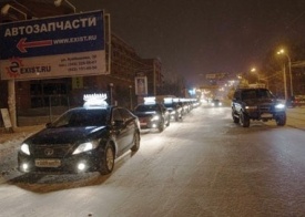 иудаизм, ханука, колонна автомобилей, Екатеринбург|Фото: синагога