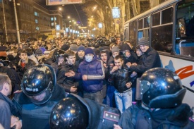 донецк, столкновения, 13.03.|Фото:novosti.dn.ua
