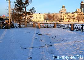 Екатеринбург, демонтаж часов, олимпийские часы, плотинка|Фото: Накануне.RU