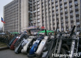 Донецк, ОГА, баррикады|Фото: Накануне.RU