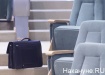 портфель, кресло, депутат, чиновник (2018) | Фото: Накануне.RU