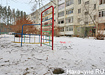ул. Амундсена, 135, детская площадка, забор (2018) | Фото: Накануне.RU