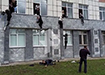 Студенты покидают Пермский государственный университет через окна (2021) | Фото: РенТВ