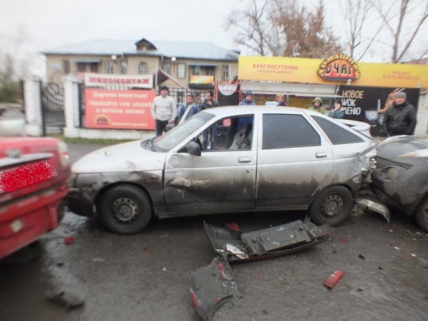 Курган, Куйбышева, массовая авария|Фото:ГИБДД УМВД России по Курганской области