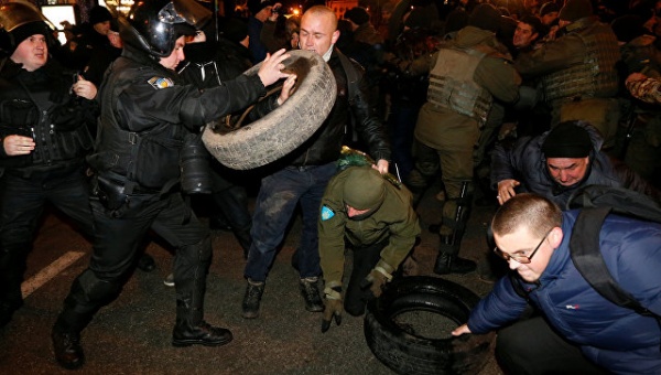 Киев, майдан, стычки, полиция|Фото:REUTERS Valentyn Ogirenko