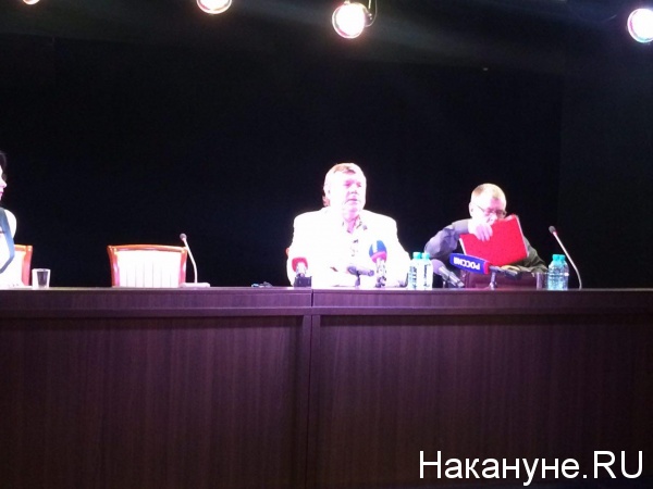 Александр Новиков пресс-конференция|Фото: Накануне.RU