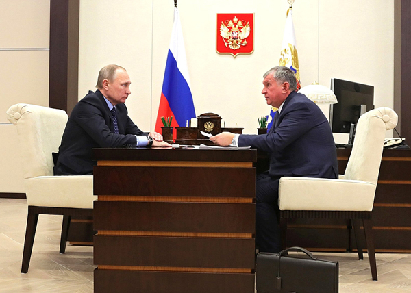 Владимир Путин, Игорь Сечин|Фото: kremlin.ru