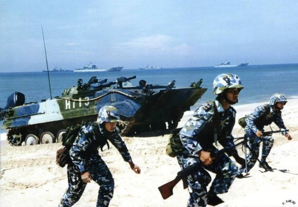 Учения морской пехоты ВМС КНР|Фото: tieba.baidu.com
