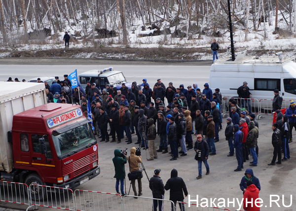 митинг дальнобойщиков против Платона, Екатеринбург|Фото: Накануне.RU