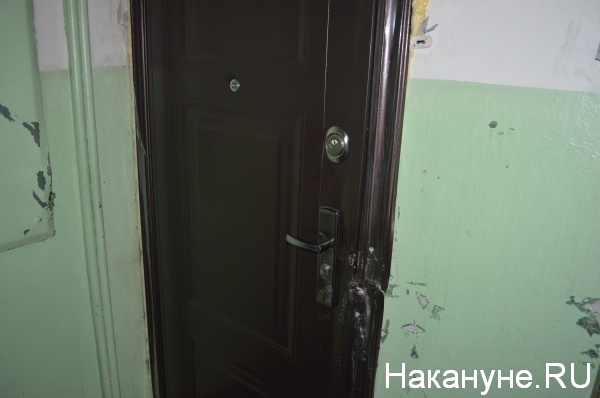 дверь, квартира, пожар, Савельева, Курган(2017)|Фото:Накануне.RU