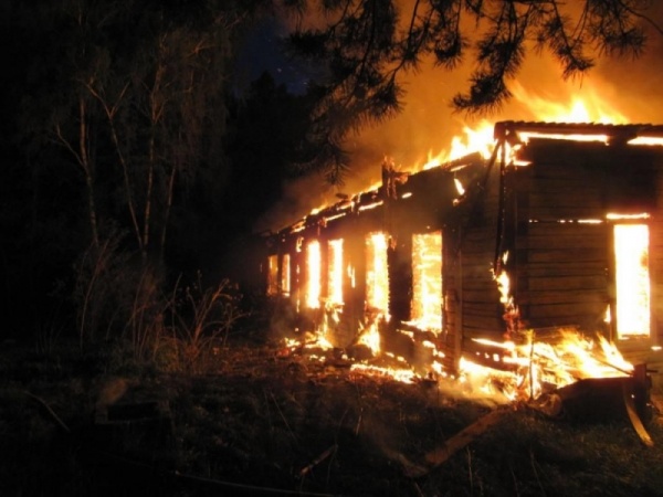 Заводоуковск, пожар в профилактории Нива|Фото: 72.mchs.gov.ru