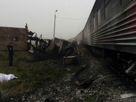 поезд грузовик ДТП Сахалин|Фото: ГУ МЧС РФ по Сахалинской области