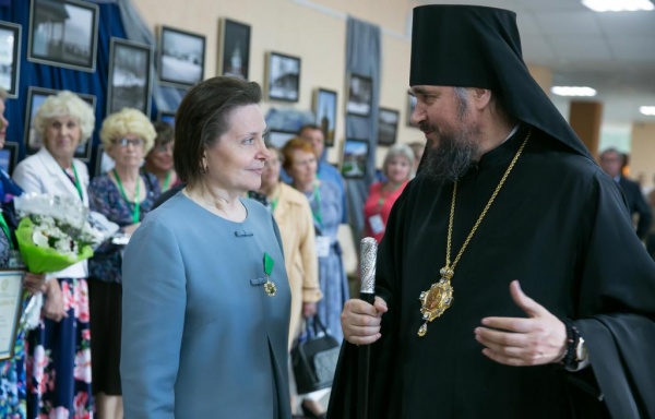 Наталья Комарова, Преосвященнейший епископ Югорский и Няганский Фотий|Фото: Правительство Югры