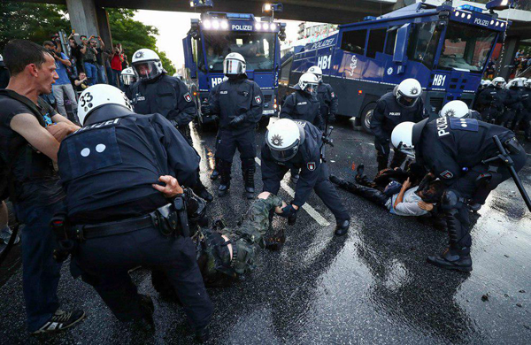 беспорядки в Гамбурге, саммит G20|Фото: rt.com