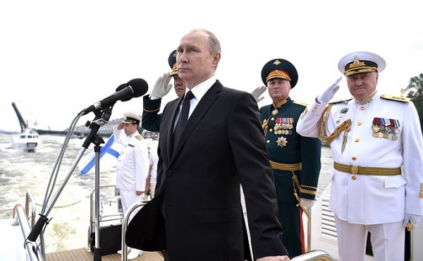 Владимир Путин, парад, День ВМФ, Санкт-Петербург|Фото:kremlin.ru