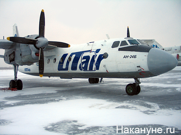 авиакомпания ютэйр utair самолет ан-24(2007)|Фото: Накануне.ru
