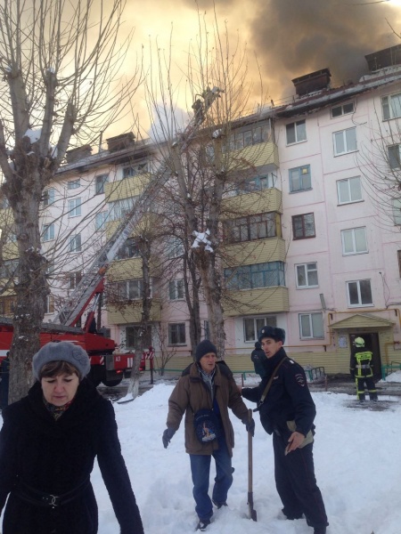 Тюмень, Парфенова, пожар на крышеэ|Фото: управление Росгвардии по Тюменской области