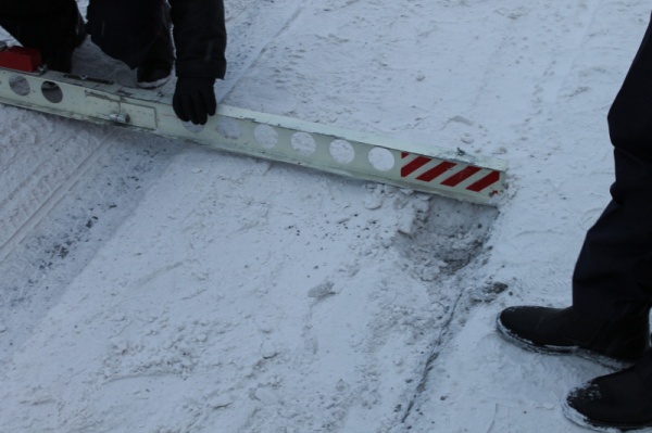 уборка снега в Салехарде, рейд ГИБДД и ОНФ(2017)|Фото: http://onf.ru/
