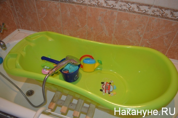 ванна, ребенок (2017) | Фото:Накануне.RU