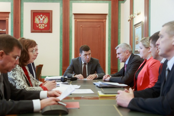 встреча Евгения Куйвашева и Сергея Носова(2018)|Фото: Департамент информационной политики СО