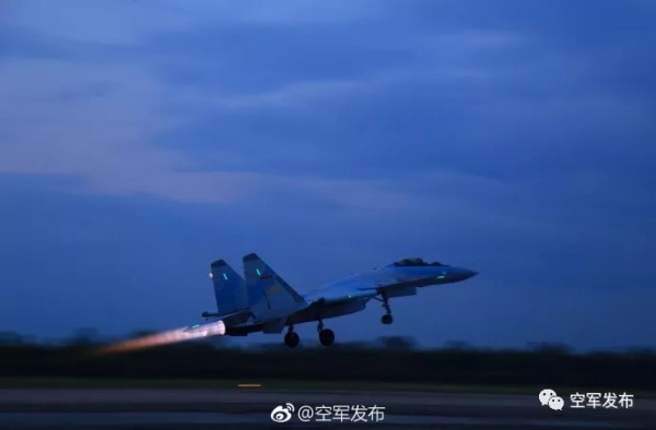 Су-35 китайских ВВС(2018)|Фото: http://kj.81.cn