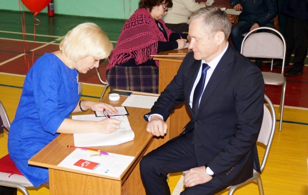 Алексей Кокорин, выборы президента-2018, голосование(2018)|Фото: kurganobl.ru