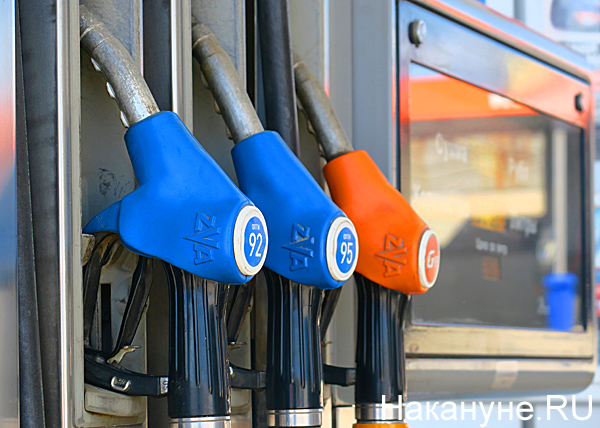 топливо, бензин, заправка, АЗС(2018)|Фото: Накануне.RU