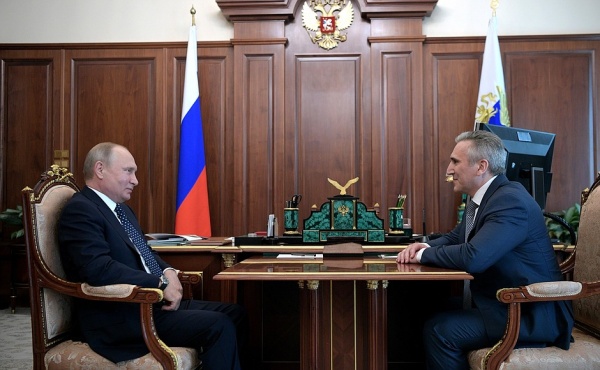 Владимир Путин, Александр Моор(2018)|Фото: kremlin.ru