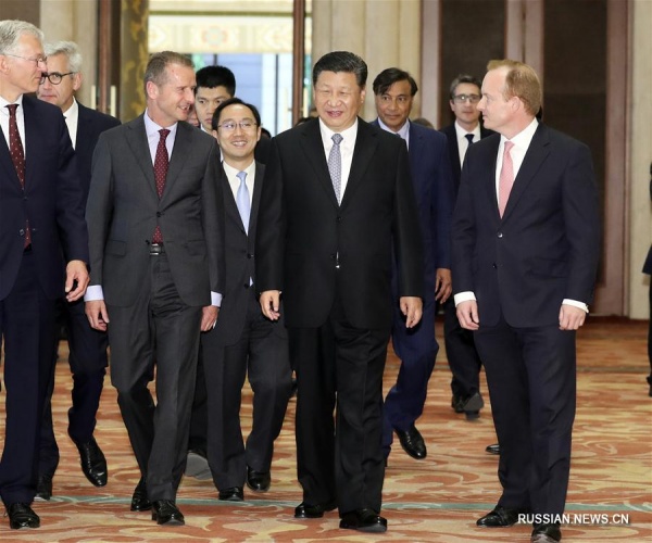Председатель КНР Си Цзиньпин встретился с главами транснациональных корпораций(2018)|Фото: russian.news.cn