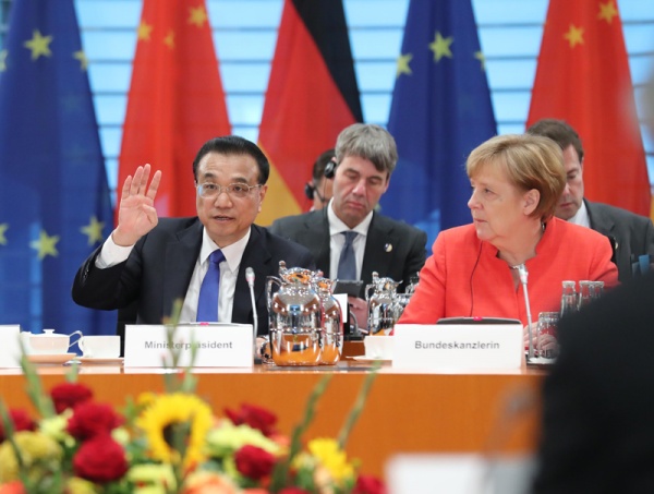 Премьер Госсовета КНР Ли Кэцян и канцлер Германии Ангела Меркель(2018)|Фото: www.gov.cn