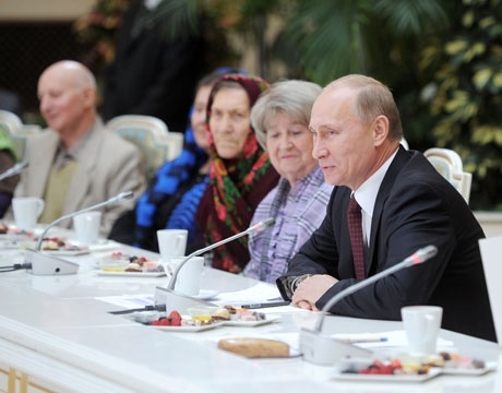 Владимир Путин, пенсионеры(2018)|Фото: archive.government.ru