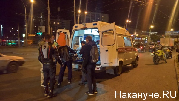Мотоциклист сбил пешехода возле кинотеатра "Заря"(2018)|Фото: Накануне.RU