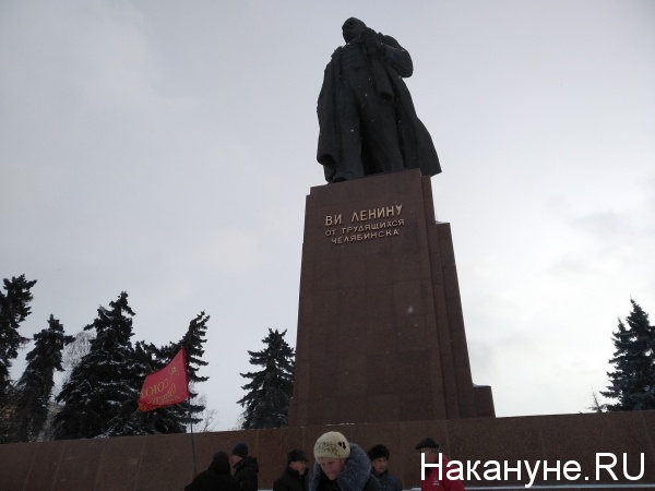 памятник Ленину, Челябинск, ремонт,(2018)|Фото: Накануне.RU