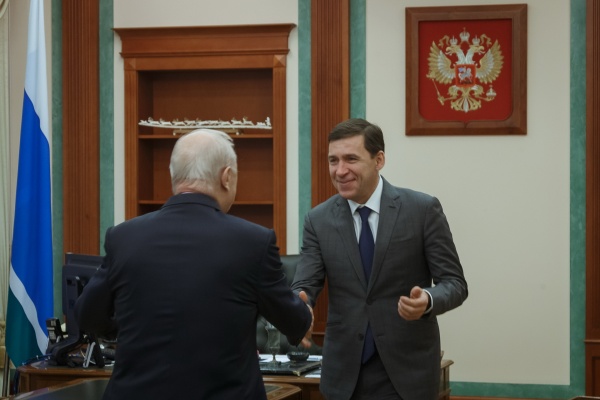 Эдуард Россель, Евгений Куйвашев(2018)|Фото: ДИП губернатора Свердловской области