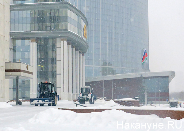 снегопад, сугроб, уборка снега, тракторы, ЗакСО(2019)|Фото: Накануне.RU