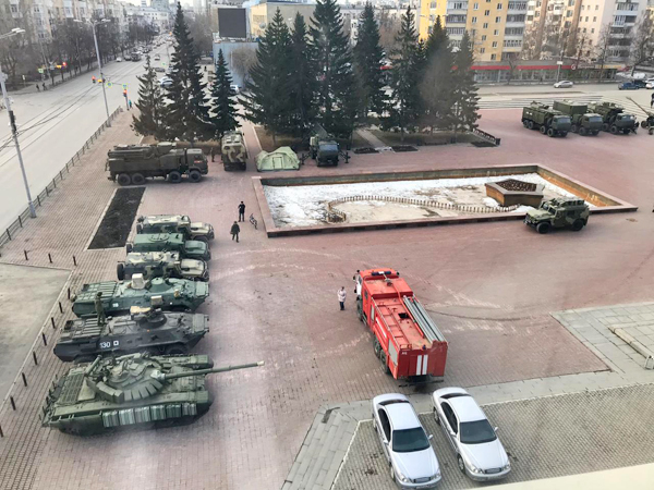 военная техника, площадь Советской Армии, брусчатка(2019)|Фото: администрация Екатеринбурга