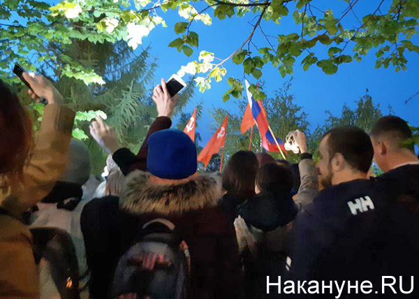 митинг против строительства храма в сквере у Театра драмы, Екатеринбург(2019)|Фото: Накануне.RU