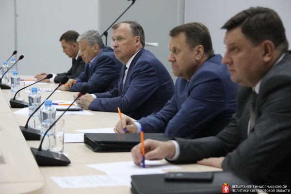 орлов, оргкомитет, вяткин, иннопром(2019)|Фото:департамент информации губернатора Свердловской области
